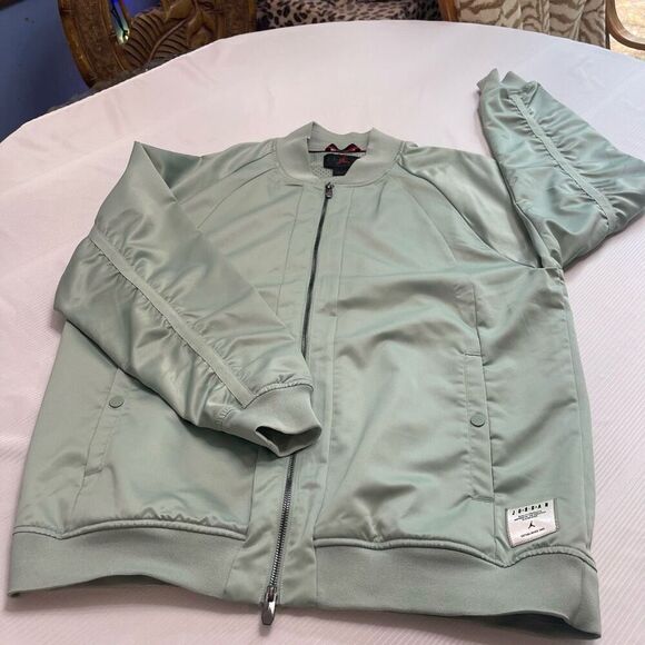 Air Jordan Men's Rare Sample 'Sage Green' Varsity Jacket AV5004-369 size Large - Picture 6 of 10